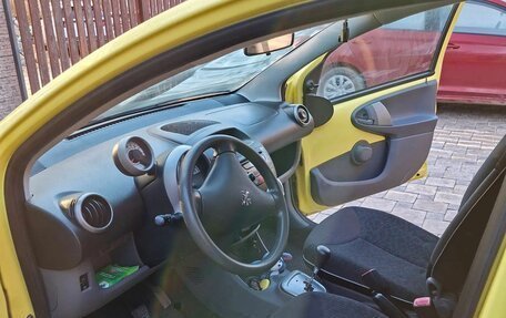 Peugeot 107 I рестайлинг, 2010 год, 380 000 рублей, 13 фотография