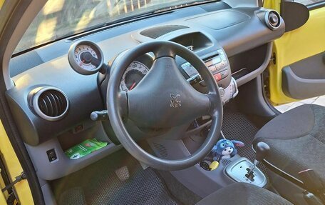 Peugeot 107 I рестайлинг, 2010 год, 380 000 рублей, 14 фотография