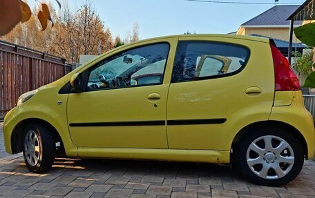 Peugeot 107 I рестайлинг, 2010 год, 380 000 рублей, 23 фотография