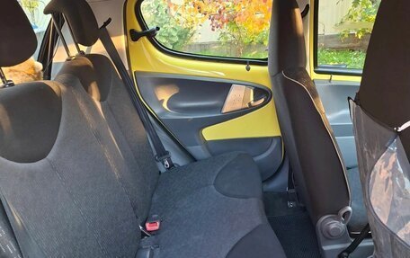 Peugeot 107 I рестайлинг, 2010 год, 380 000 рублей, 25 фотография