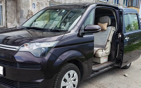 Toyota Spade, 2015 год, 799 000 рублей, 10 фотография