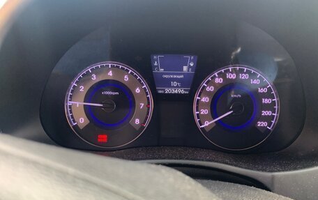 Hyundai Solaris II рестайлинг, 2013 год, 600 000 рублей, 12 фотография