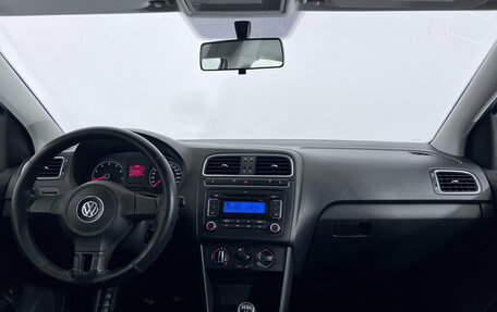 Volkswagen Polo VI, 2011 год, 697 000 рублей, 9 фотография