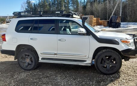 Toyota Land Cruiser 200, 2014 год, 3 800 000 рублей, 1 фотография