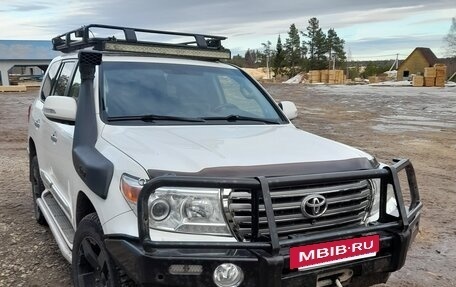 Toyota Land Cruiser 200, 2014 год, 3 800 000 рублей, 2 фотография