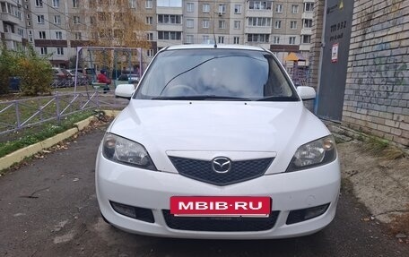 Mazda Demio III (DE), 2004 год, 380 000 рублей, 2 фотография
