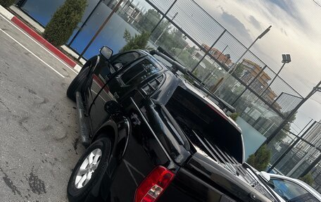 Nissan Navara (Frontier), 2010 год, 1 550 000 рублей, 2 фотография