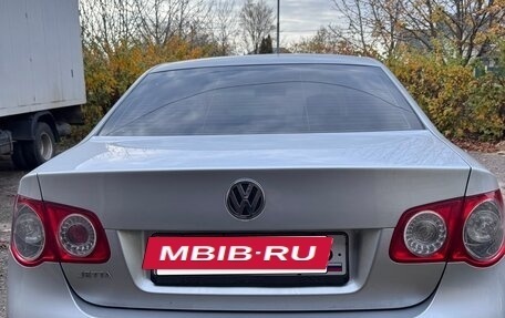Volkswagen Jetta VII, 2010 год, 460 000 рублей, 3 фотография