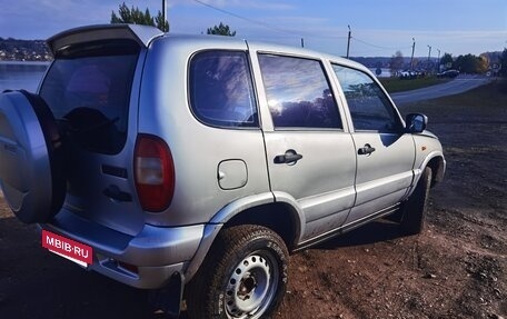 Chevrolet Niva I рестайлинг, 2004 год, 220 000 рублей, 4 фотография