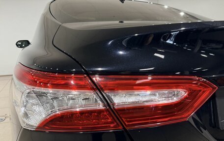 Toyota Camry, 2021 год, 2 699 000 рублей, 10 фотография