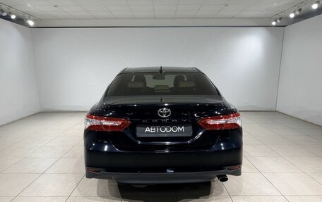 Toyota Camry, 2021 год, 2 699 000 рублей, 8 фотография