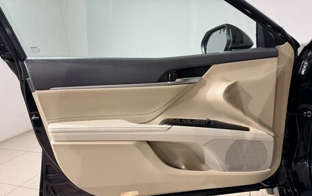 Toyota Camry, 2021 год, 2 699 000 рублей, 17 фотография