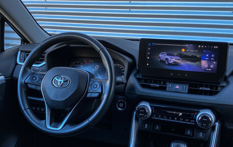Toyota RAV4, 2025 год, 3 600 000 рублей, 13 фотография