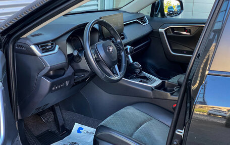 Toyota RAV4, 2025 год, 3 600 000 рублей, 15 фотография