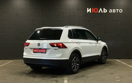 Volkswagen Tiguan II, 2019 год, 2 579 000 рублей, 5 фотография