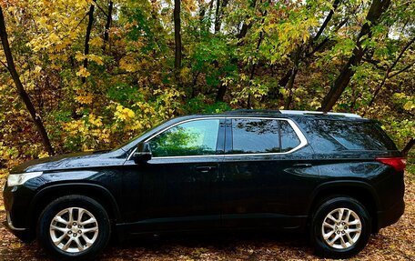 Chevrolet Traverse II, 2018 год, 2 450 000 рублей, 3 фотография