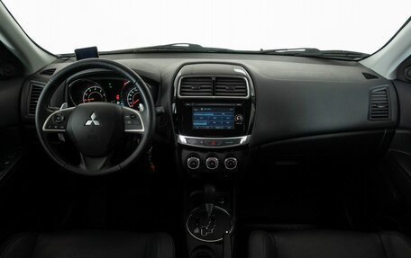 Mitsubishi ASX I рестайлинг, 2014 год, 1 348 000 рублей, 7 фотография