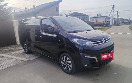Citroen SpaceTourer I, 2021 год, 3 400 000 рублей, 2 фотография