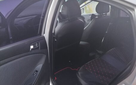 Hyundai Solaris II рестайлинг, 2012 год, 650 000 рублей, 6 фотография