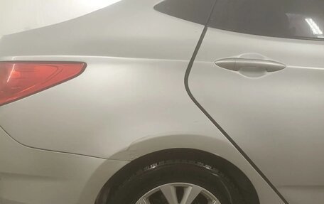 Hyundai Solaris II рестайлинг, 2012 год, 650 000 рублей, 10 фотография