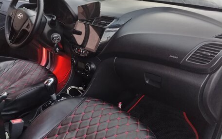 Hyundai Solaris II рестайлинг, 2012 год, 650 000 рублей, 13 фотография