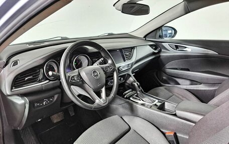 Opel Insignia II рестайлинг, 2018 год, 1 490 000 рублей, 20 фотография
