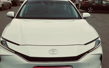Toyota Camry, 2024 год, 4 200 000 рублей, 1 фотография