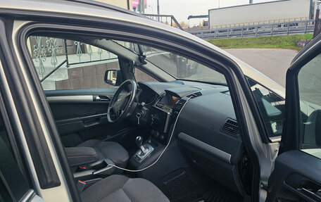Opel Zafira B, 2011 год, 700 000 рублей, 7 фотография