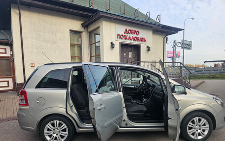 Opel Zafira B, 2011 год, 700 000 рублей, 8 фотография
