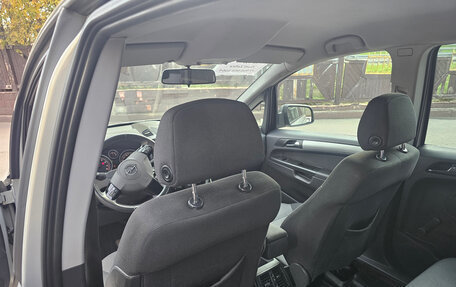 Opel Zafira B, 2011 год, 700 000 рублей, 16 фотография