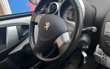 Peugeot 107 I рестайлинг, 2013 год, 590 000 рублей, 5 фотография