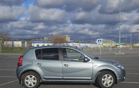 Renault Sandero I, 2010 год, 690 000 рублей, 3 фотография