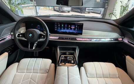 BMW 7 серия, 2023 год, 15 500 000 рублей, 11 фотография