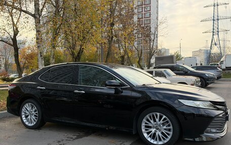 Toyota Camry, 2018 год, 2 550 000 рублей, 5 фотография
