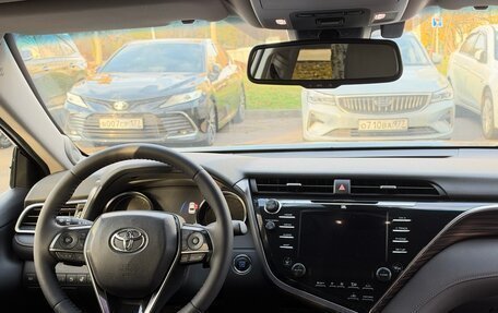 Toyota Camry, 2018 год, 2 550 000 рублей, 17 фотография