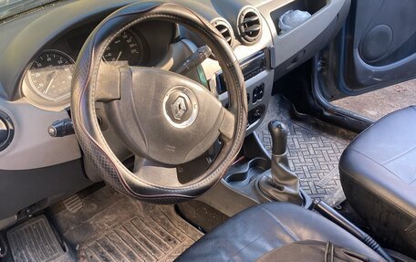 Renault Sandero I, 2012 год, 150 000 рублей, 4 фотография