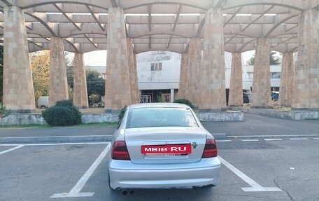 Opel Vectra B рестайлинг, 1999 год, 300 000 рублей, 4 фотография