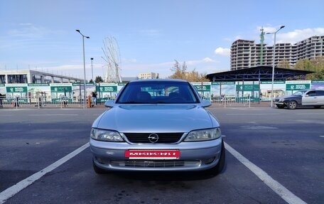 Opel Vectra B рестайлинг, 1999 год, 300 000 рублей, 2 фотография