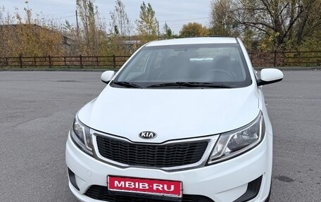 KIA Rio III рестайлинг, 2014 год, 1 020 000 рублей, 1 фотография