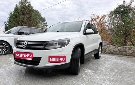 Volkswagen Tiguan I, 2015 год, 1 520 000 рублей, 3 фотография