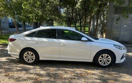 Hyundai Sonata VII, 2017 год, 1 290 000 рублей, 4 фотография