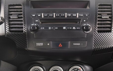 Mitsubishi Outlander III рестайлинг 3, 2007 год, 1 049 000 рублей, 15 фотография