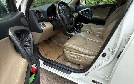 Toyota RAV4, 2011 год, 1 200 000 рублей, 9 фотография