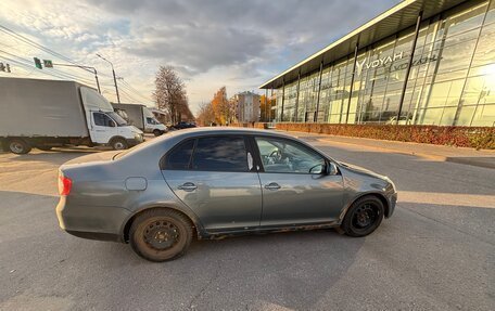 Volkswagen Jetta VII, 2007 год, 310 000 рублей, 6 фотография