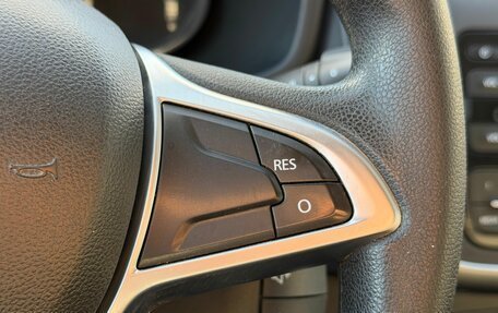 Renault Sandero II рестайлинг, 2019 год, 1 299 000 рублей, 14 фотография
