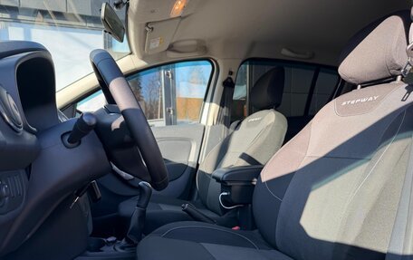 Renault Sandero II рестайлинг, 2019 год, 1 299 000 рублей, 18 фотография