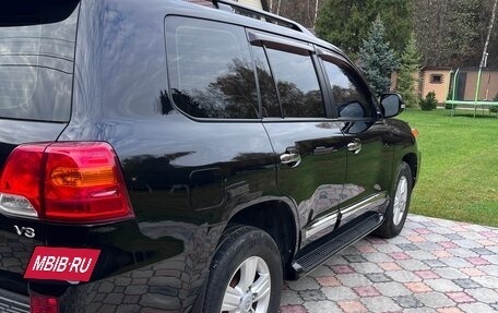 Toyota Land Cruiser 200, 2014 год, 3 850 000 рублей, 6 фотография
