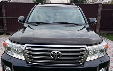 Toyota Land Cruiser 200, 2014 год, 3 850 000 рублей, 1 фотография