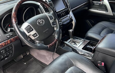 Toyota Land Cruiser 200, 2014 год, 3 850 000 рублей, 12 фотография