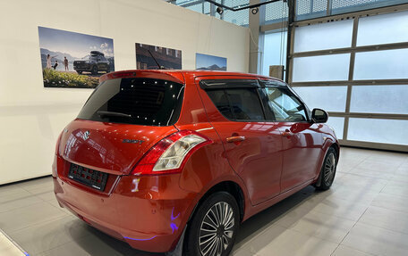 Suzuki Swift IV рестайлинг, 2011 год, 820 000 рублей, 4 фотография